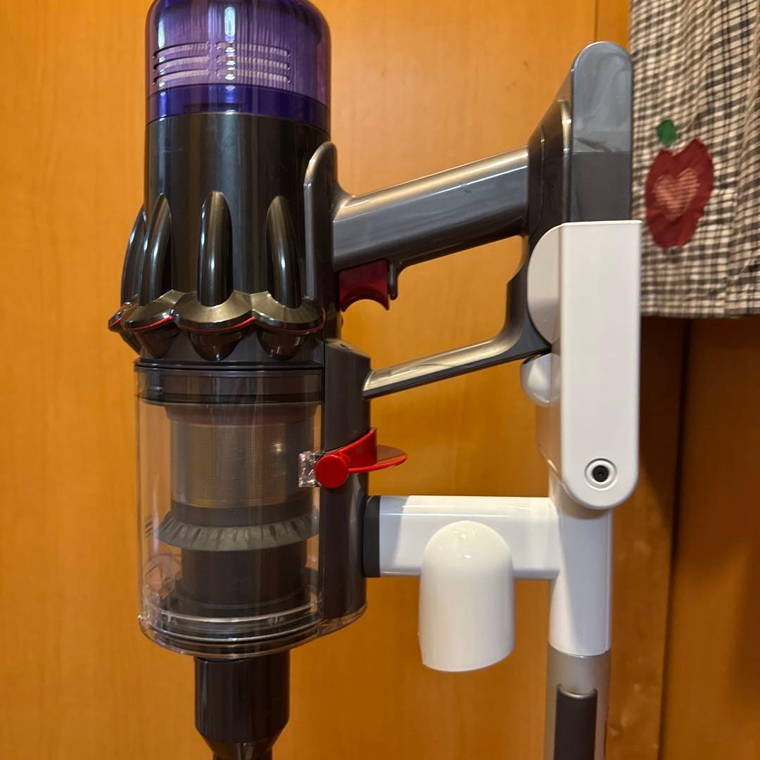 しんdyson‼️デジタルスリムフィラフィ SV18充電スタンド付き