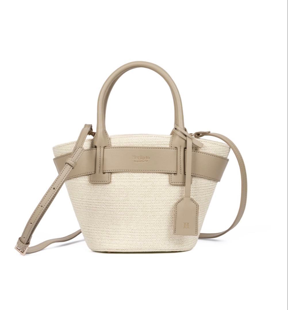 ハーリップトゥ　ベージュ かごバッグ 小型