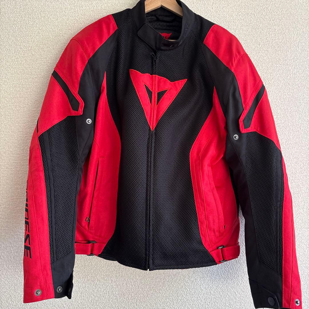 カッコいいウェアです