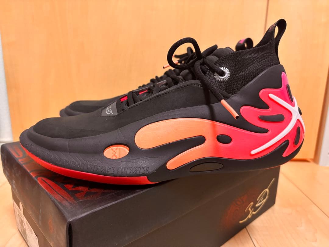 再値下げ！　Way of Wade 11 「朝焼け」　US9.5（CN27cm）