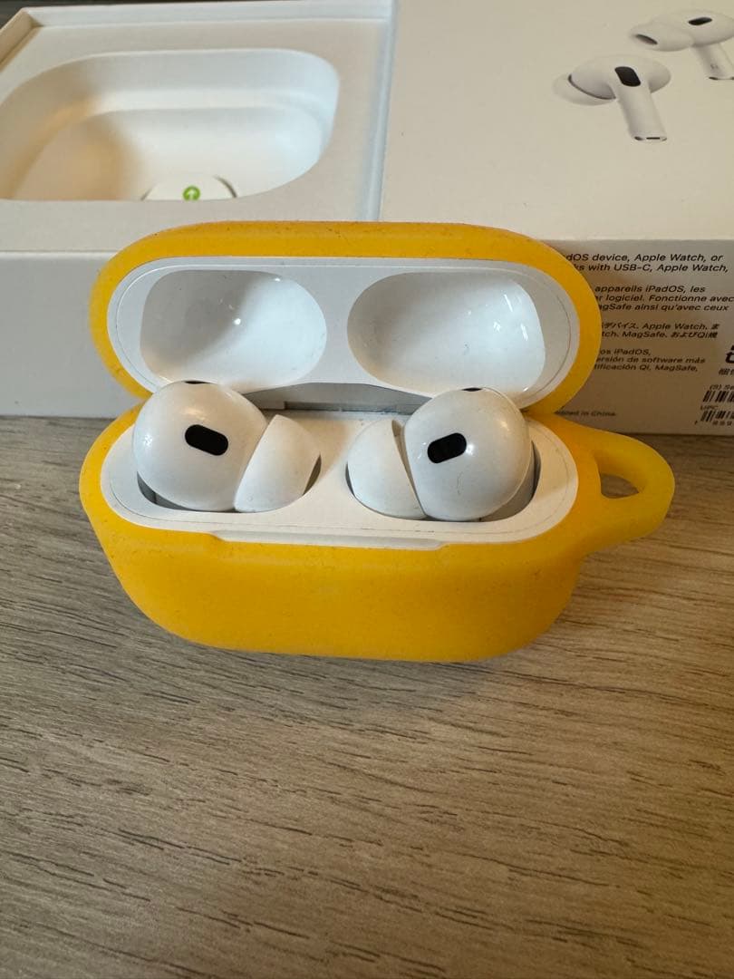 AirPods Pro 2世代[正規品] 充電ケース付き 美品