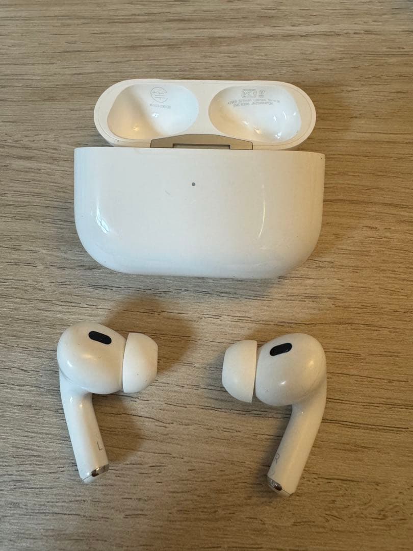 AirPods Pro 2世代[正規品] 充電ケース付き 美品