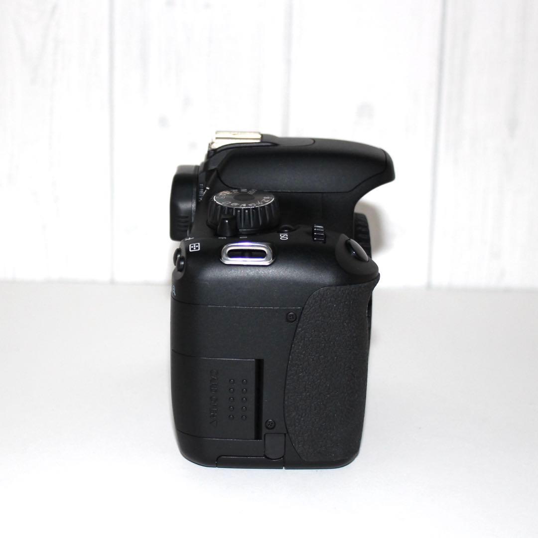 Canon Kiss X4一眼レフカメラ　手ブレ補正付き　標準レンズ