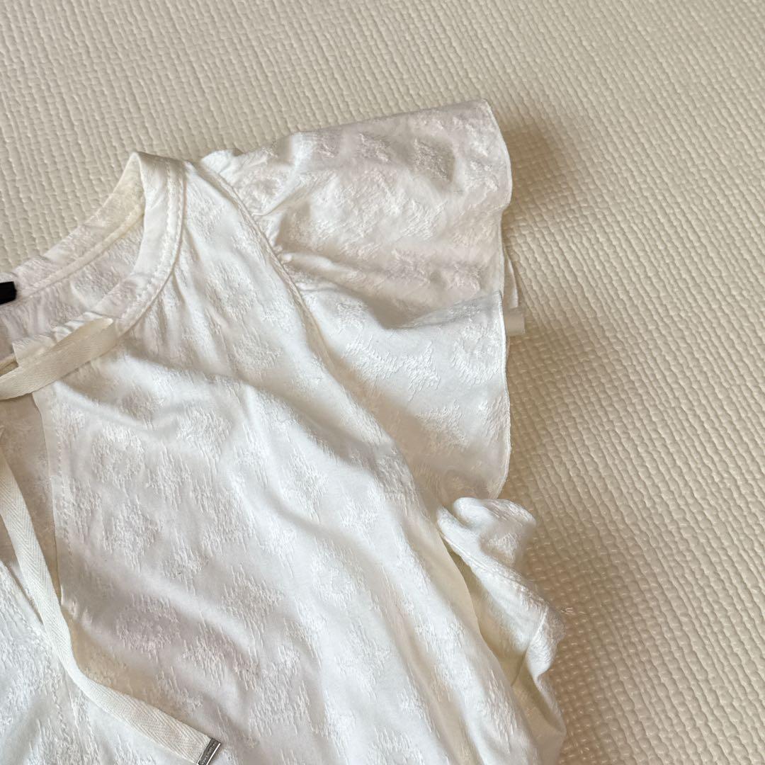 ルイヴィトン　LOUIS VUITTON カットソー　ペプラム　ノースリーブ