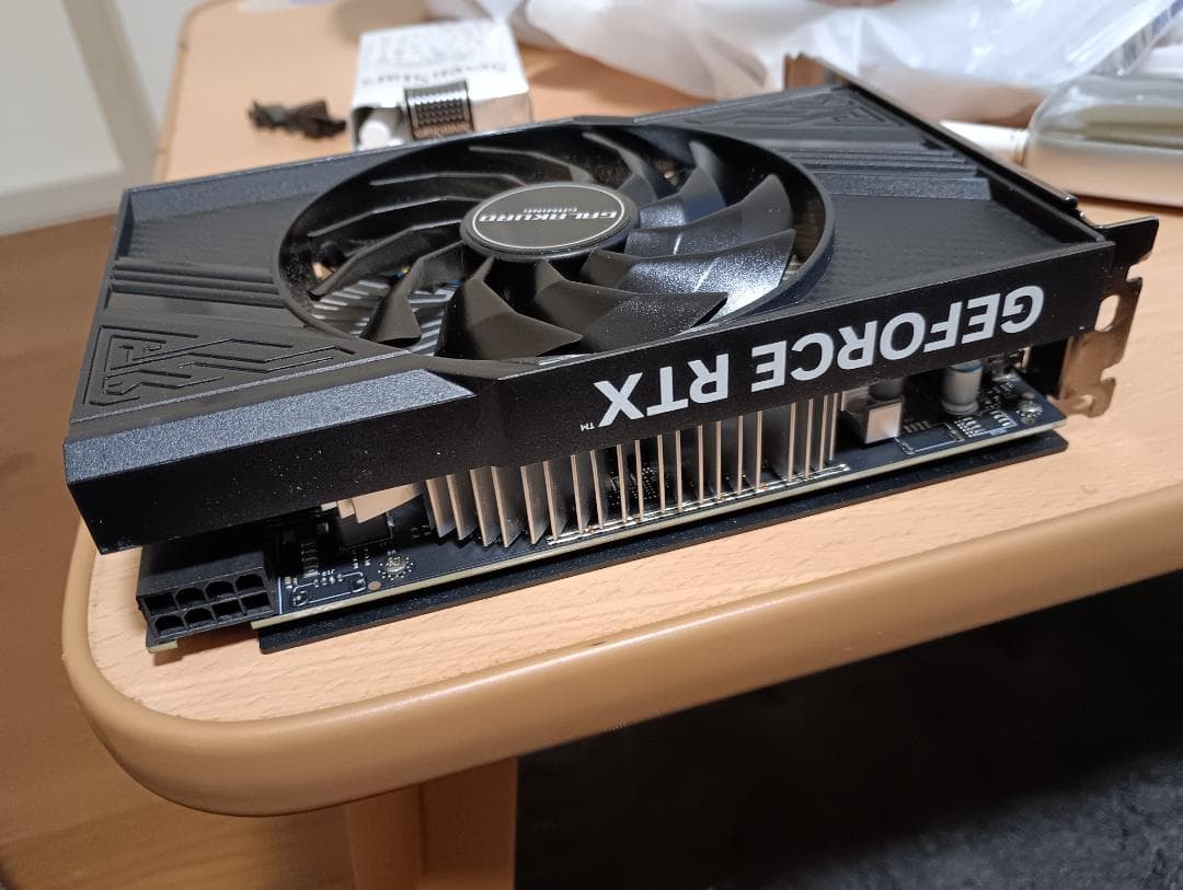 グラフィックボード・グラボ・ビデオカード GALAKURO GAMING NVIDIA GeForce RTX 4060