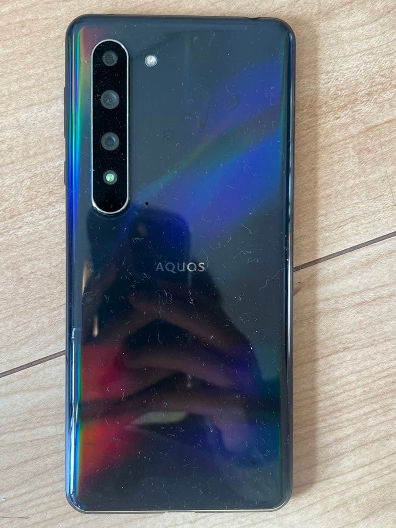 AQUOS ブラック スマートフォン 本体