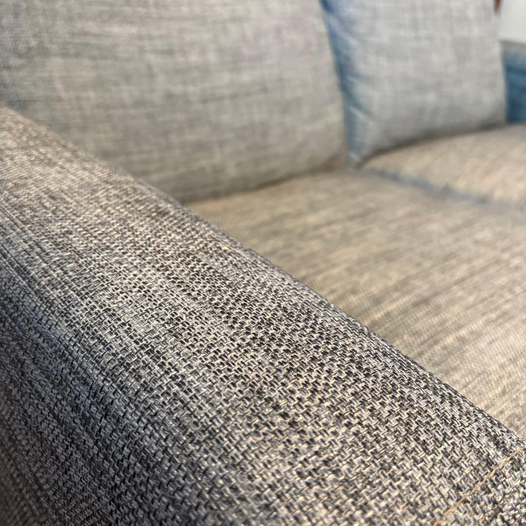 ニトリ2人掛け布張りソファ