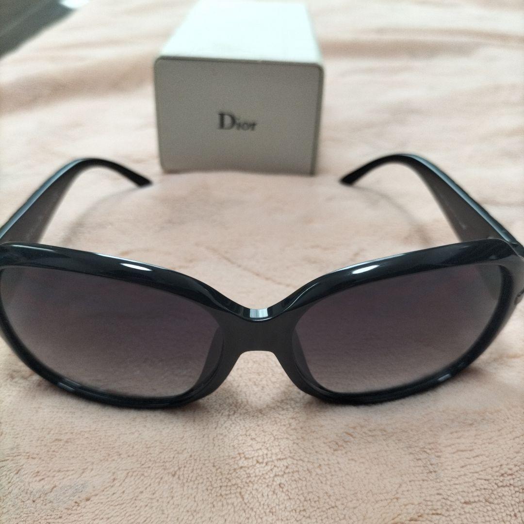 Dior　カナージュ　ブラック　キルティング　　　サングラス ディオール
