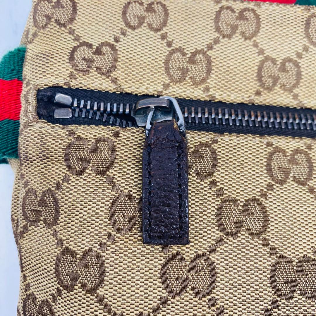 美品✨グッチ ボディバッグ GG キャンバス シェリーライン ブラウン