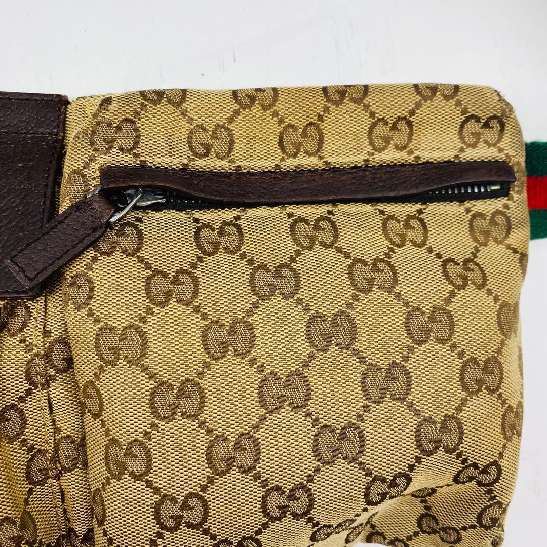 美品✨グッチ ボディバッグ GG キャンバス シェリーライン ブラウン