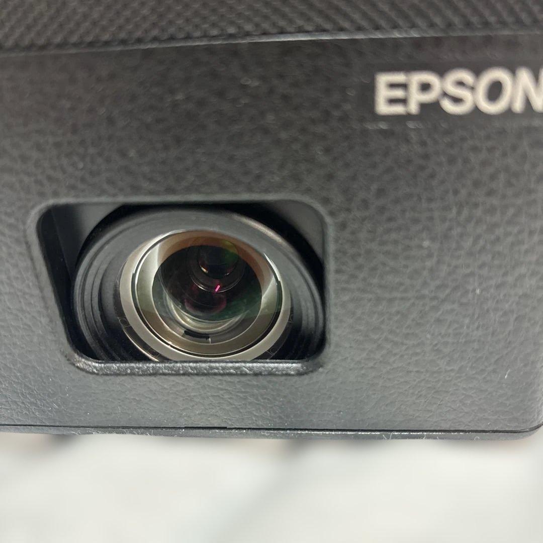 エプソン EF-12プロジェクター ヤマハスピーカー搭載 使用時間555h