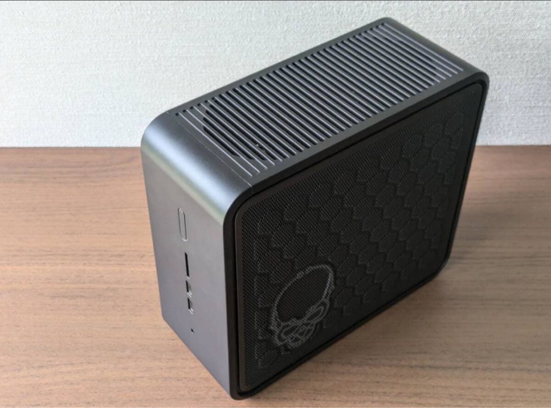 NUC9Extreme9i9QNX +E-2286Mメイン基板ジャンク