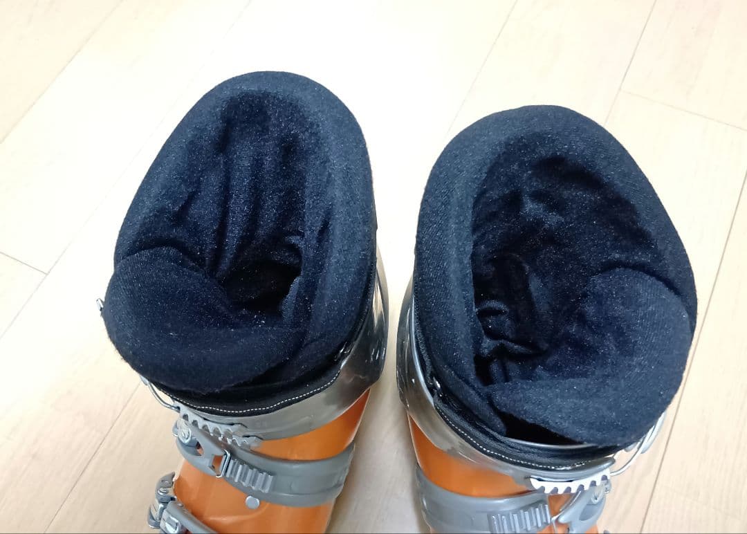 28.0〜28.5cm　メンズ　スキー用ブーツ　収納バッグつき　NORDICA