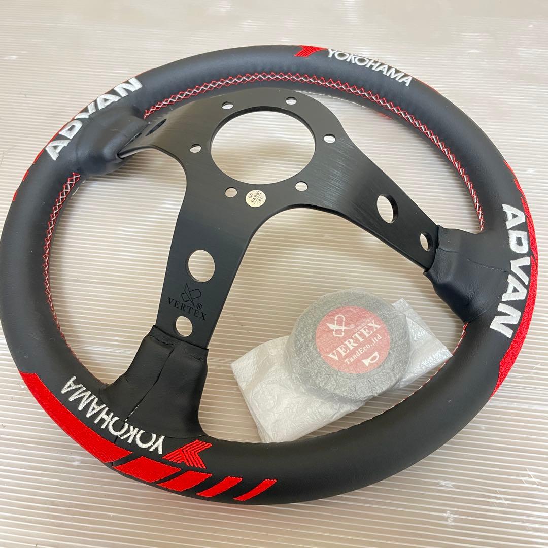 未使用品　VERTEX YOKOHAMA ADVAN ステアリングホイール
