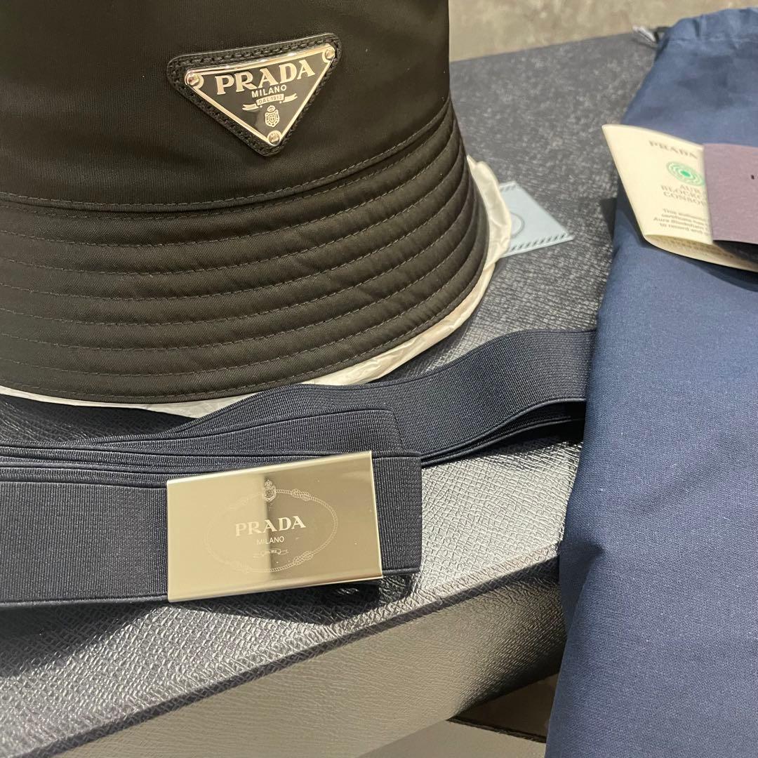 美品　PRADA バケットハット箱付き