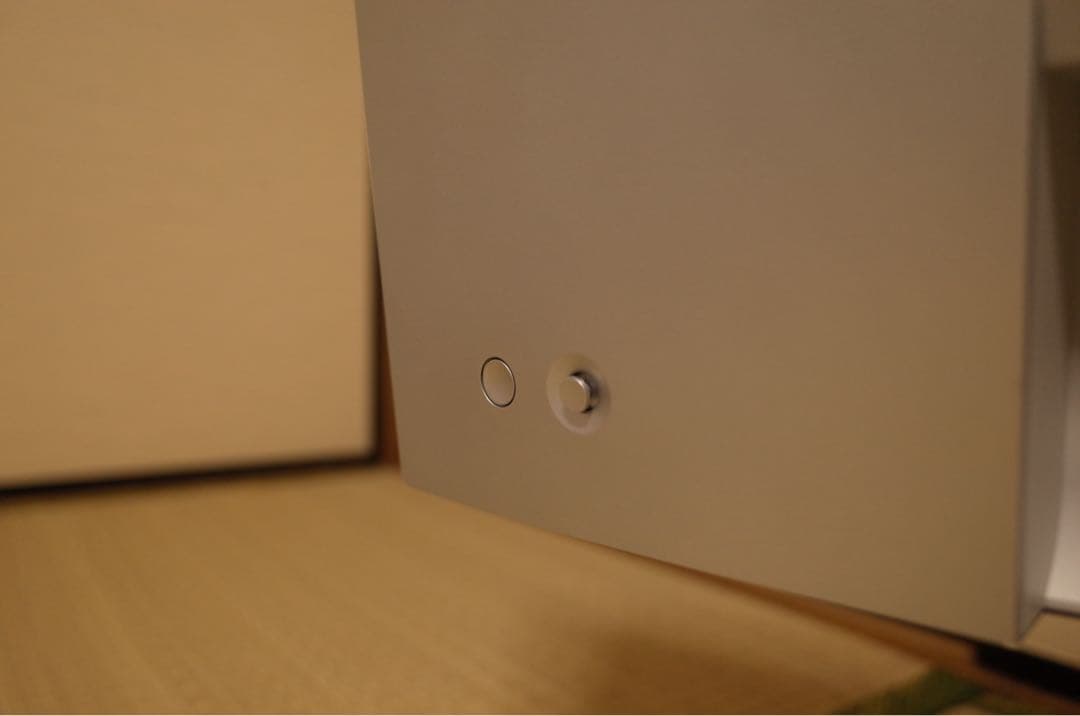 Dell 27 4kモニター U2723QE Type-C PD給電、ハブ機能