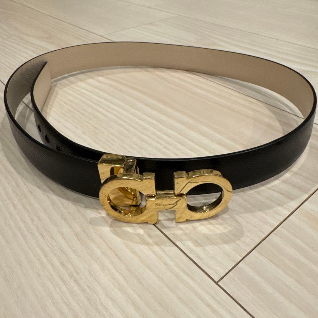 Ferragamo ベルト