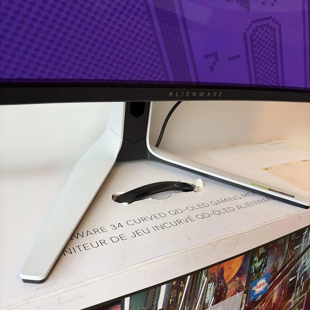 Alienware 34 曲面 QD-OLED AW3423DW モニター