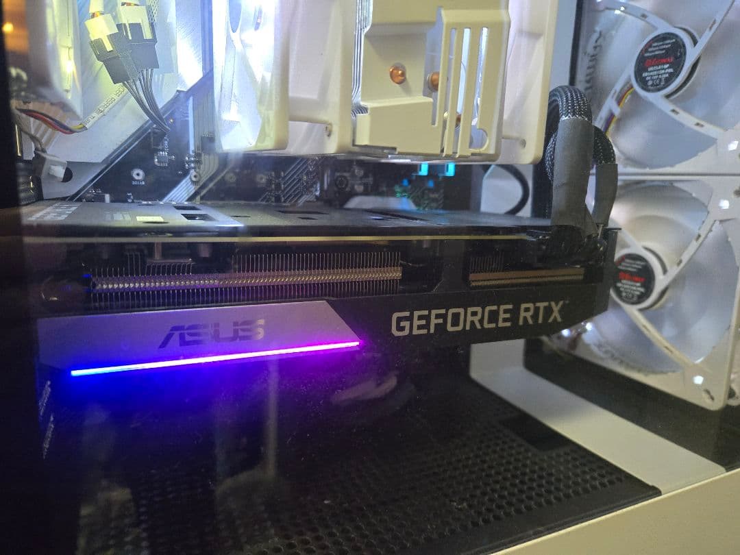 グラフィックボード・グラボ・ビデオカード ASUS GeForce RTX 3070 OC 8GB