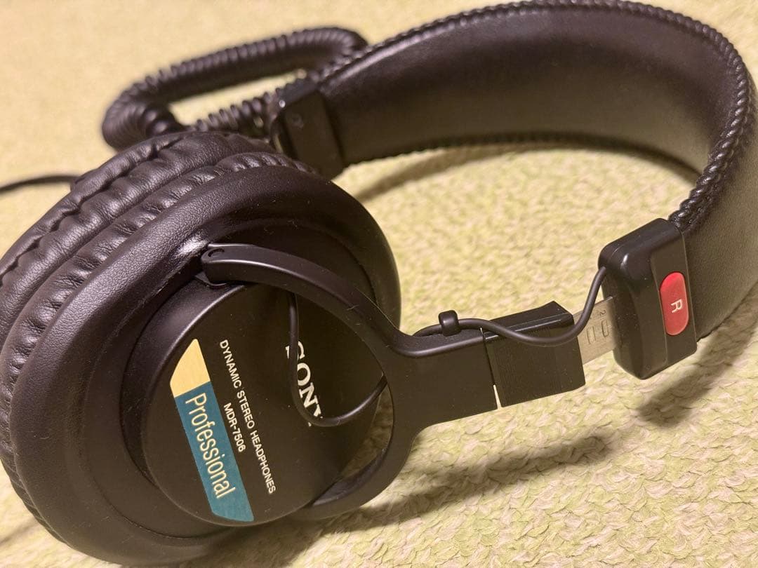 SONY MDR-7506 ヘッドフォン