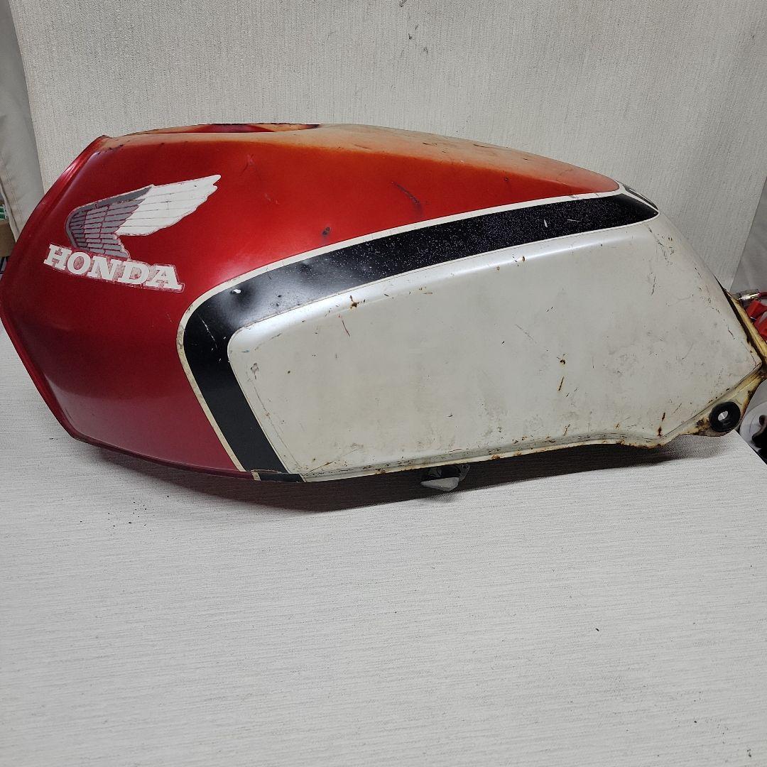 HONDA　CBX400F　タンク