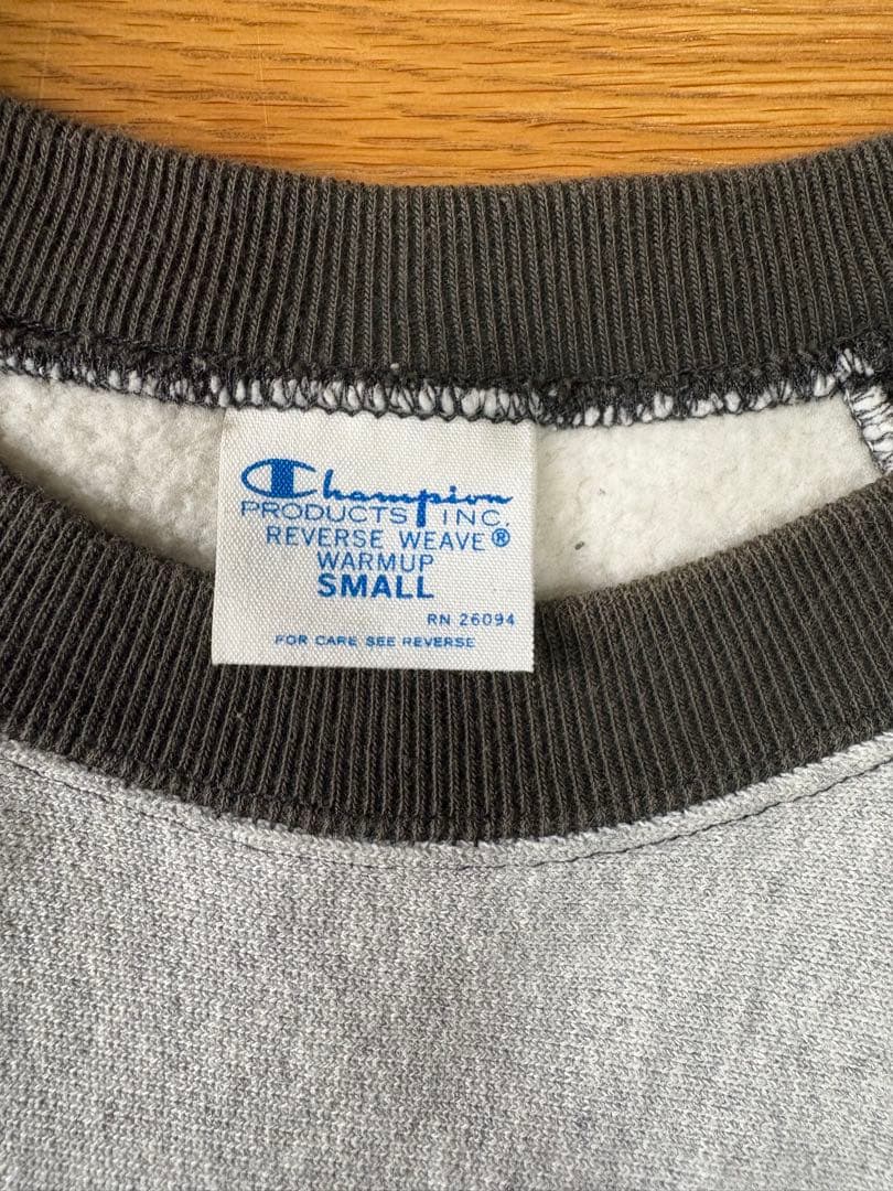 Champion reverse weave ラグランスリーブ トレーナー