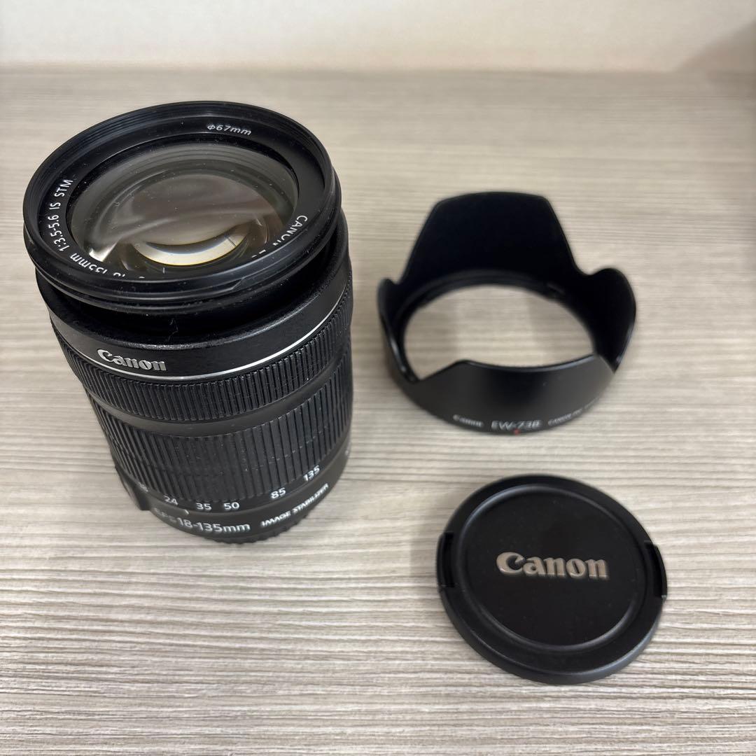 キャノン EF-S 18-135mm ズームレンズ ピントベタ有