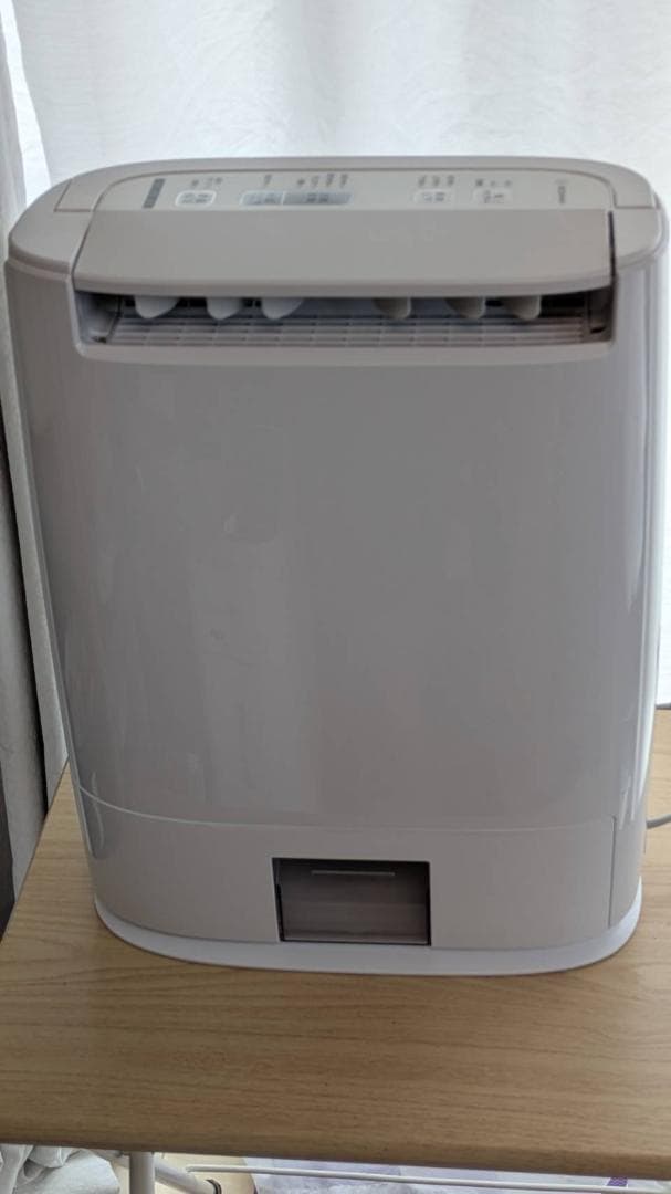 Panasonic衣類乾燥除湿機 F-YZR602018年製 衣類乾燥対応除湿器