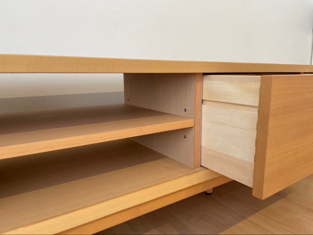 カリモク60 ローボード　日本製　TV台　テレビ台　テレビボード