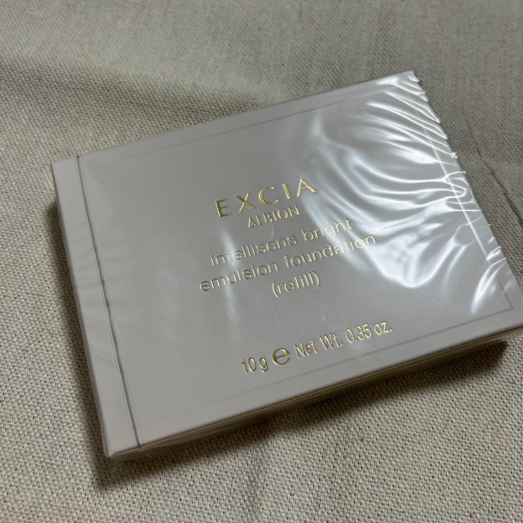 アルビオン　エクシア　アンテリサンス　ブライトエマルジョン　ファンデーション