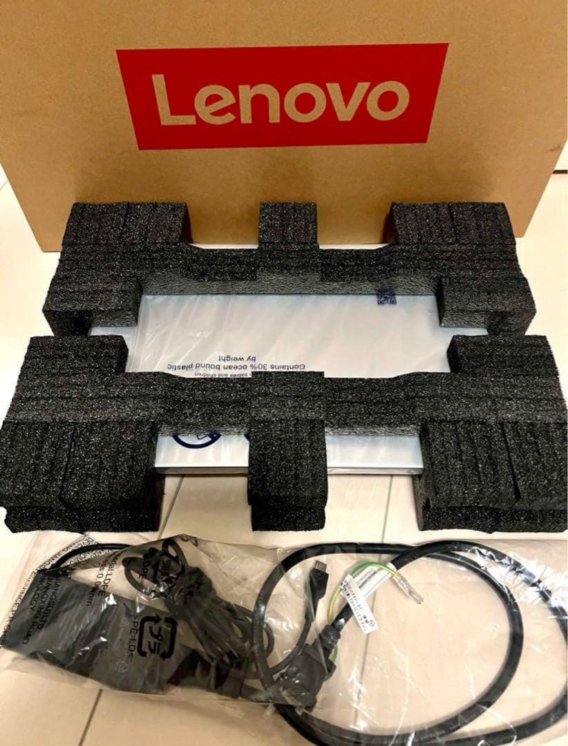 ノートLenovo IdeaPad Slim 5 Gen 8 14.0インチ