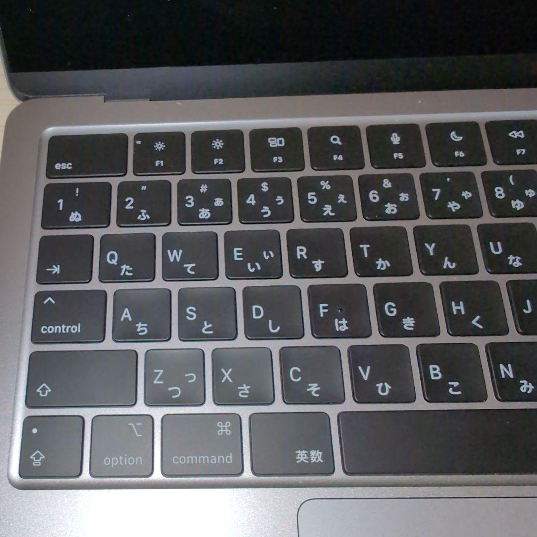Apple MacBook Air M2 2022 本体　スペースグレイ