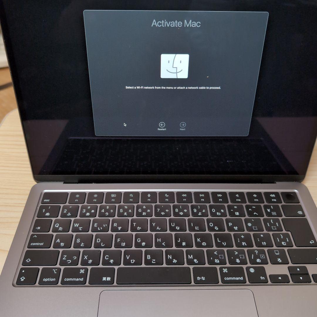 Apple MacBook Air M2 2022 本体　スペースグレイ