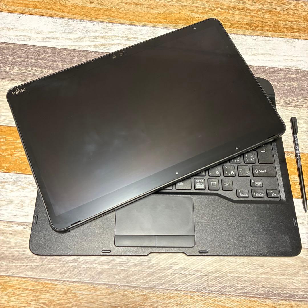 Win11搭載 FUJITSU arrows Q7311/FE キーボード付