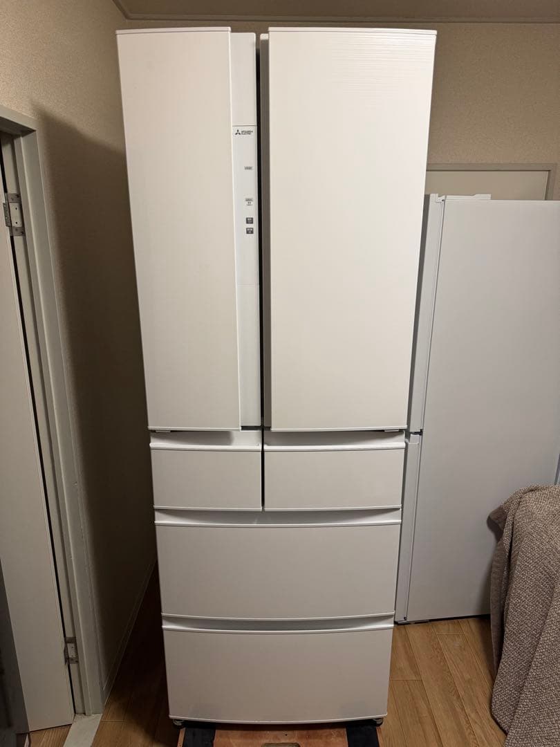 【Hue Nguyenthi様】三菱 MR-R46J-W 2023年製 462L