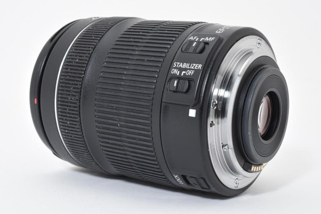 Canon EF-S 18-135mm 3.5-5.6 IS STM レンズ