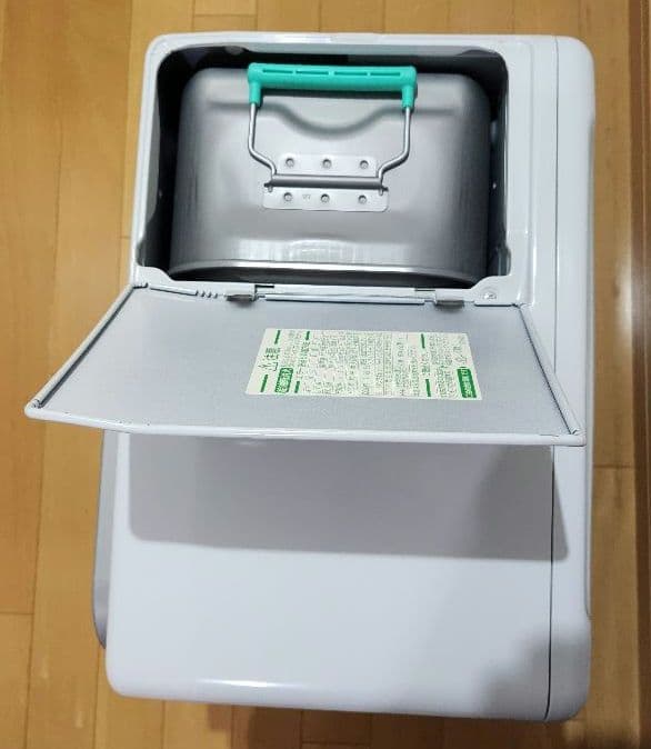 ダイニチブルーヒーター　ムーンホワイト　FW-5623L 23年製