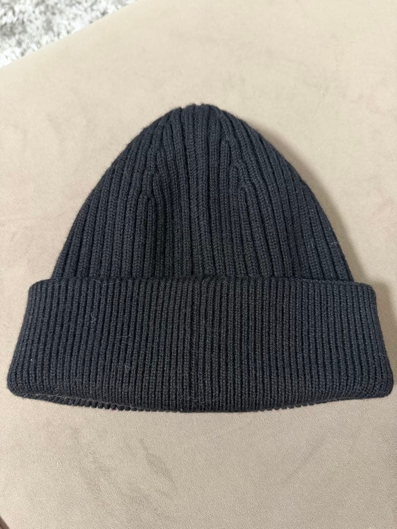 LOEWE ブラック ビーニー