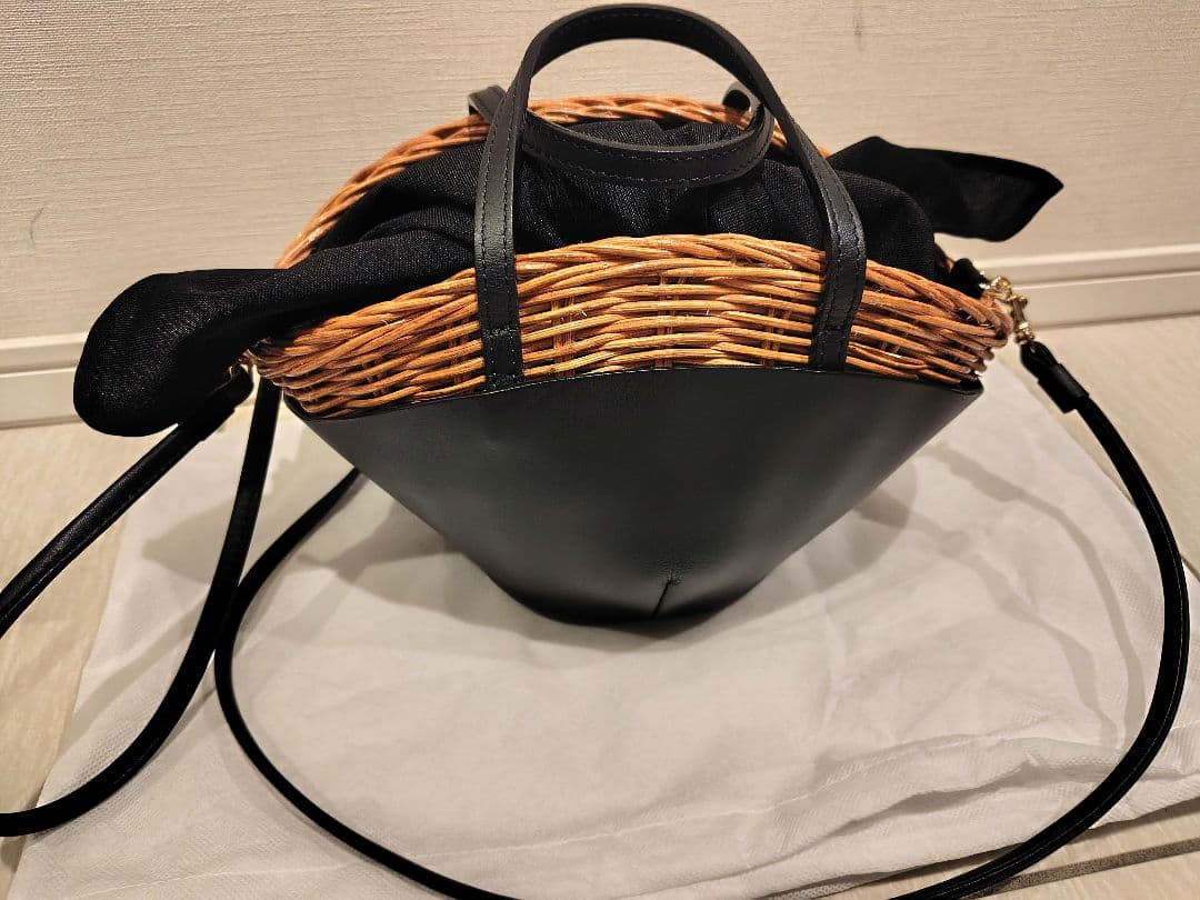 パーゴ　美品★BAGMATI バグマティ レザーコンビ かごバッグ　現行品