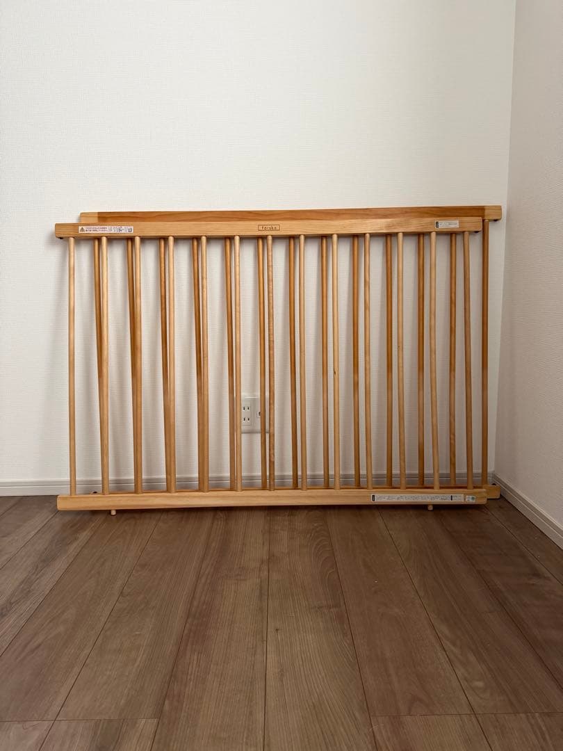 ファルスカ farska ベッドサイドベッド03