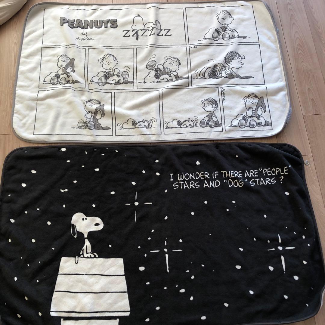 ユニクロ　スヌーピー　フリースリバーシブルブランケット 2枚セット