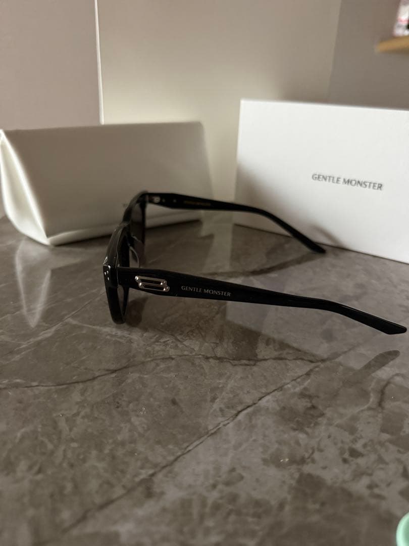 GENTLE MONSTER HOVO01 サングラス