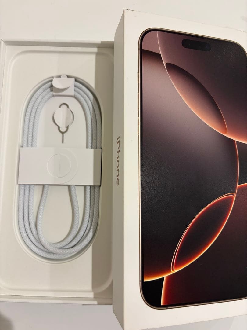 iPhone16promax 256GB 本体　apple care +付き