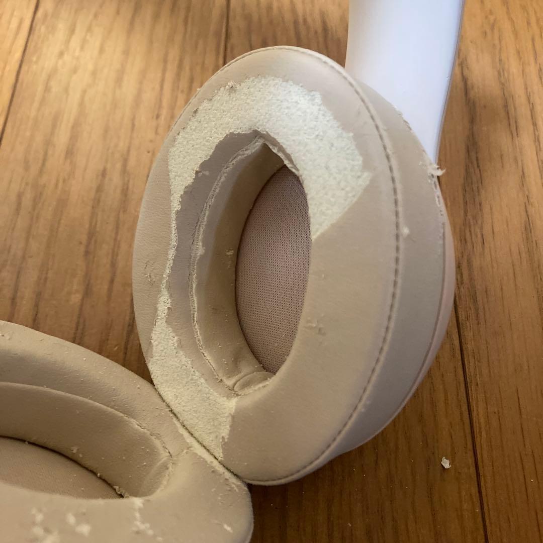 Studio3 Wirelessオーバーイヤーヘッドフォン デザートサンド