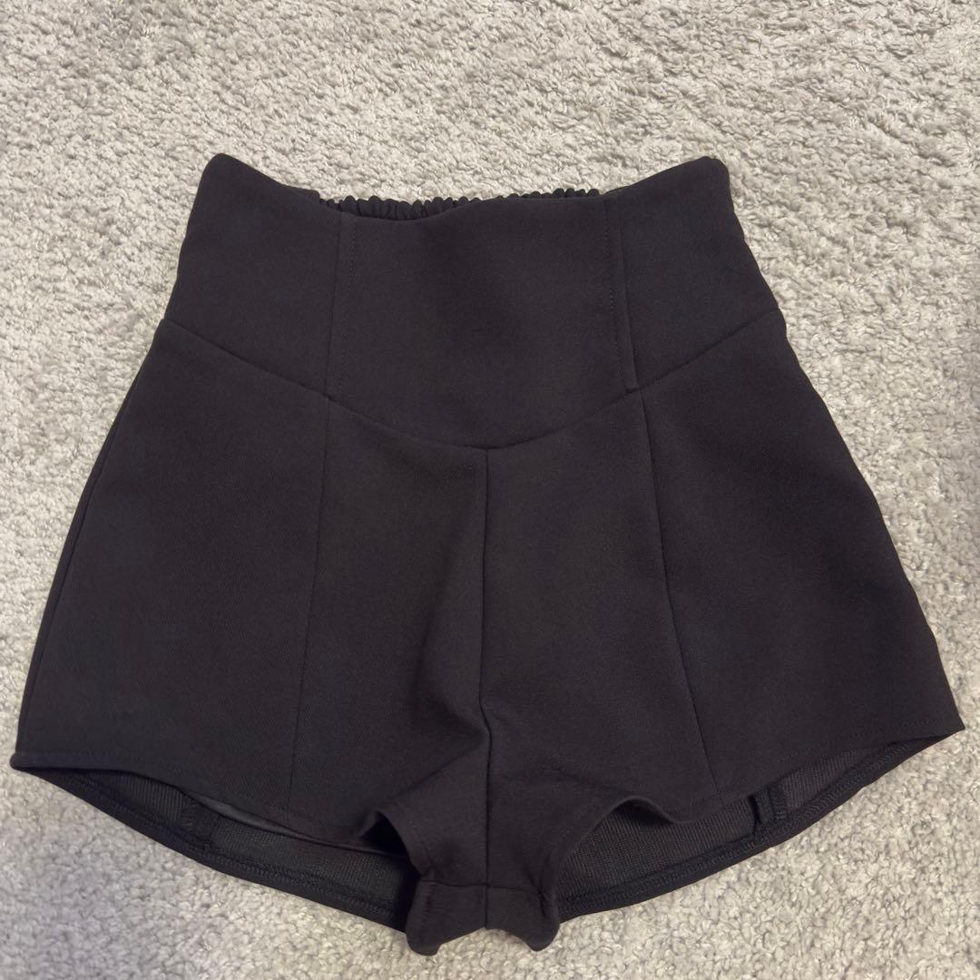 darich ダーリッチ 美シルエットショートパンツ【即日発送可能】