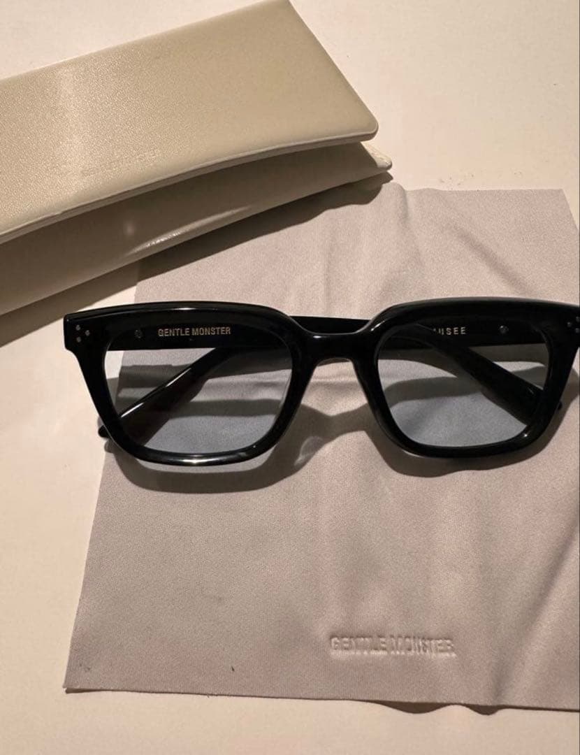 GENTLE MONSTER MUSSE 黒縁メガネ