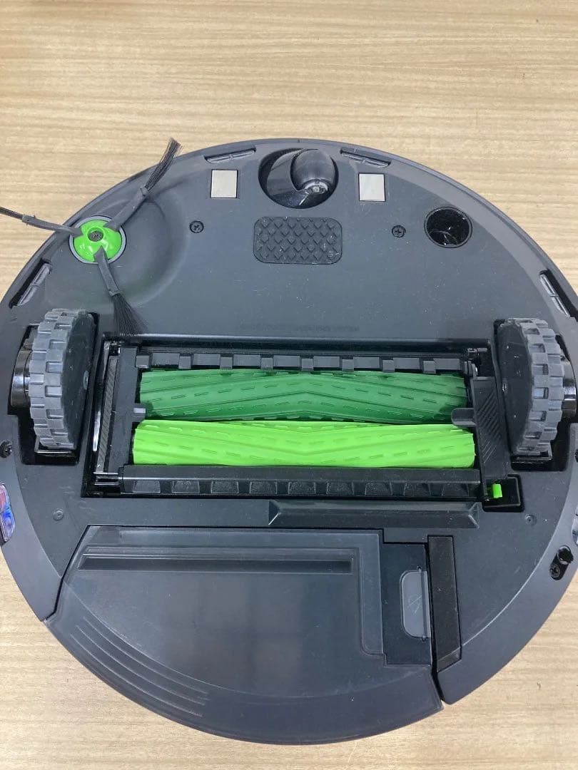 ✨iRobot Roomba j7 本体 掃除機 クリーナー ルンバj7