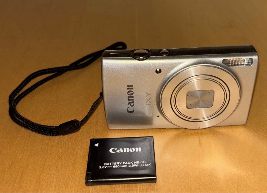 『値下げ』Canon IXY 210 コンパクトデジタルカメラ　動作確認済み