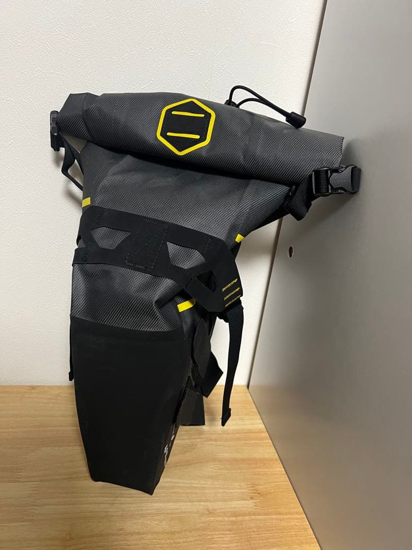 APIDURA 防水ロールトップバッグ 14L
