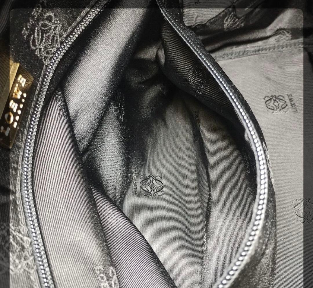 LOEWE ロエベ　アナグラム　ビジネスバッグ　ハンドバッグ　ブラック　レザー